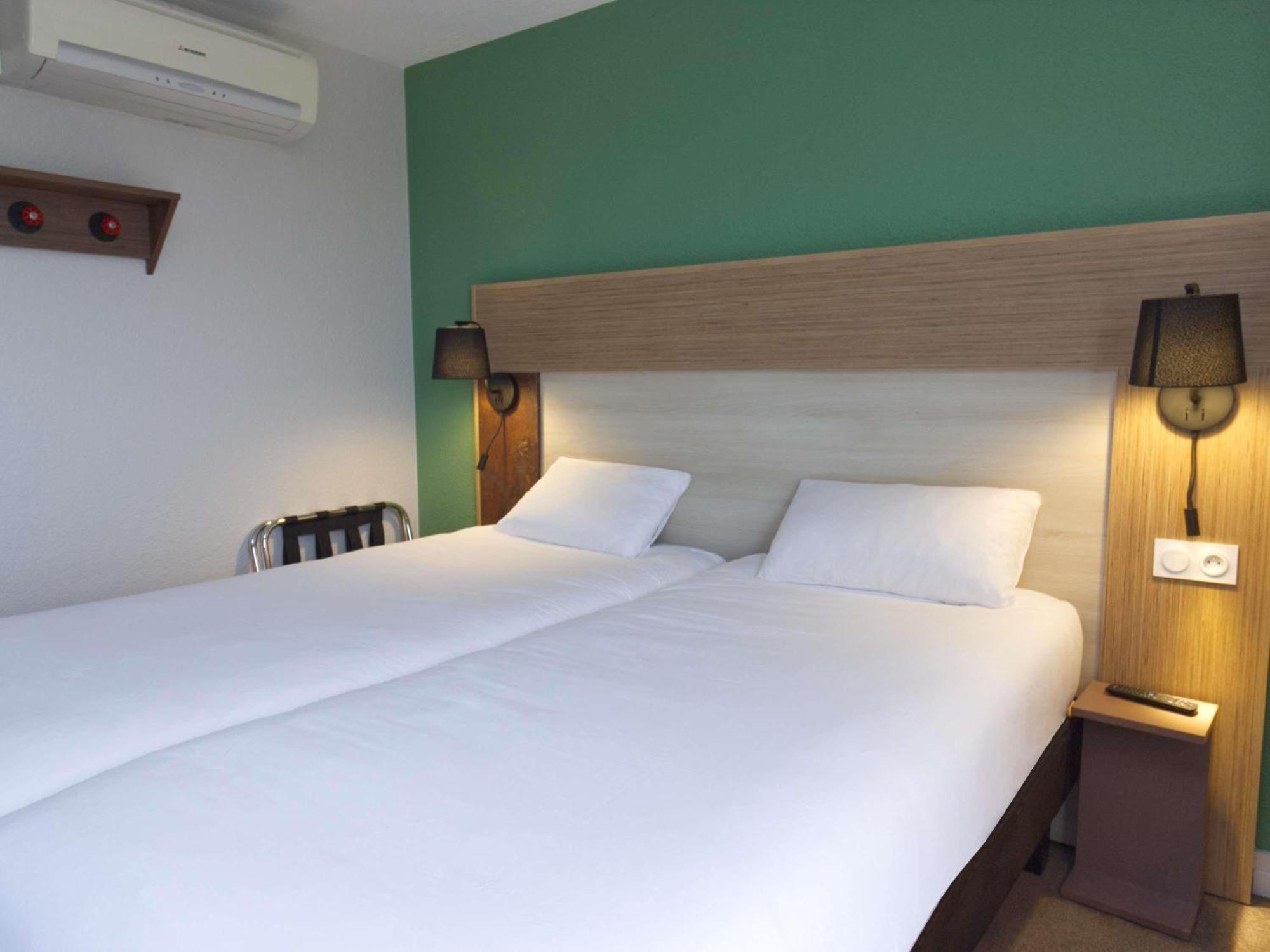 Greet Hotel Dijon Sud Longvic Exterior photo