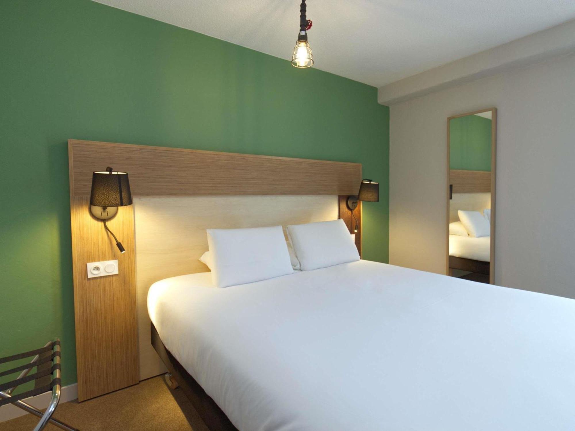 Greet Hotel Dijon Sud Longvic Exterior photo